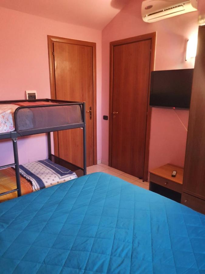Royal Palace Gate Hotel San Nicola La Strada Kültér fotó